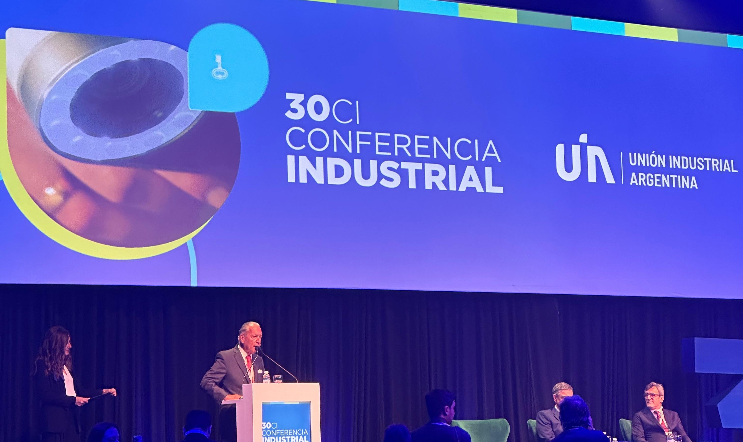 AIM en la 30º Conferencia Industrial: la UIA pidió condiciones de equilibrio para competir